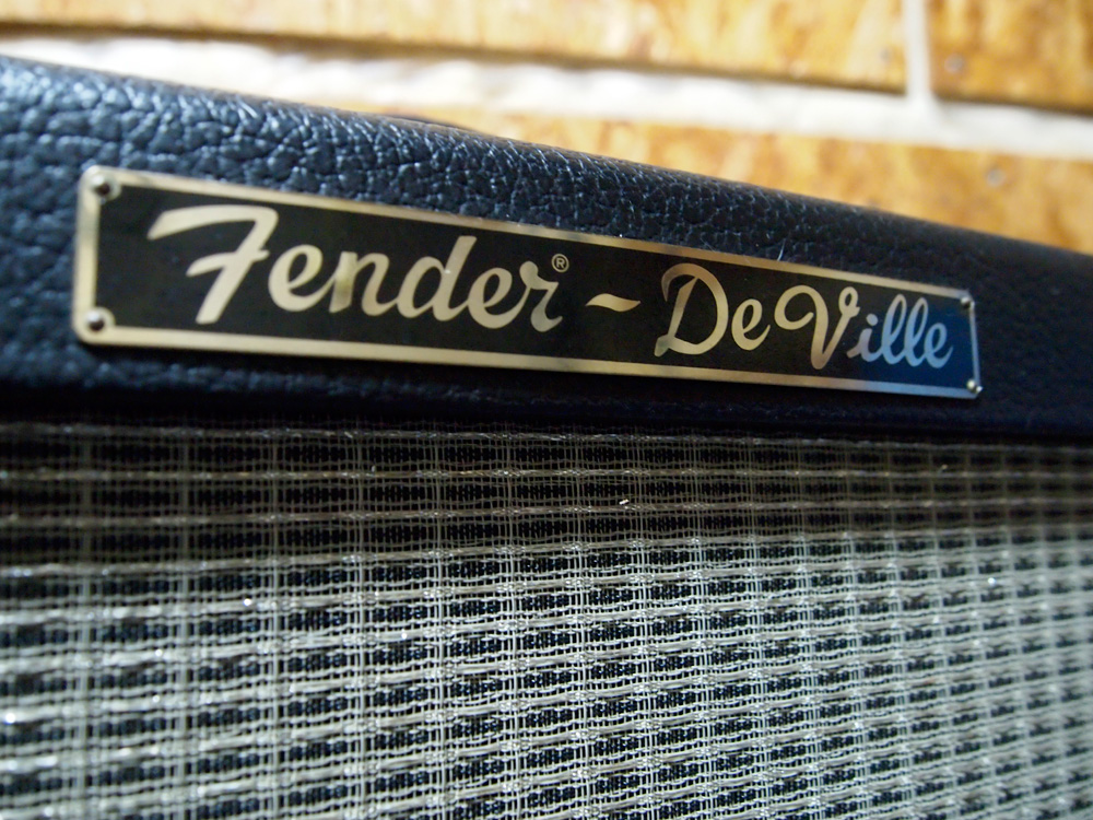 Fender　Deville212